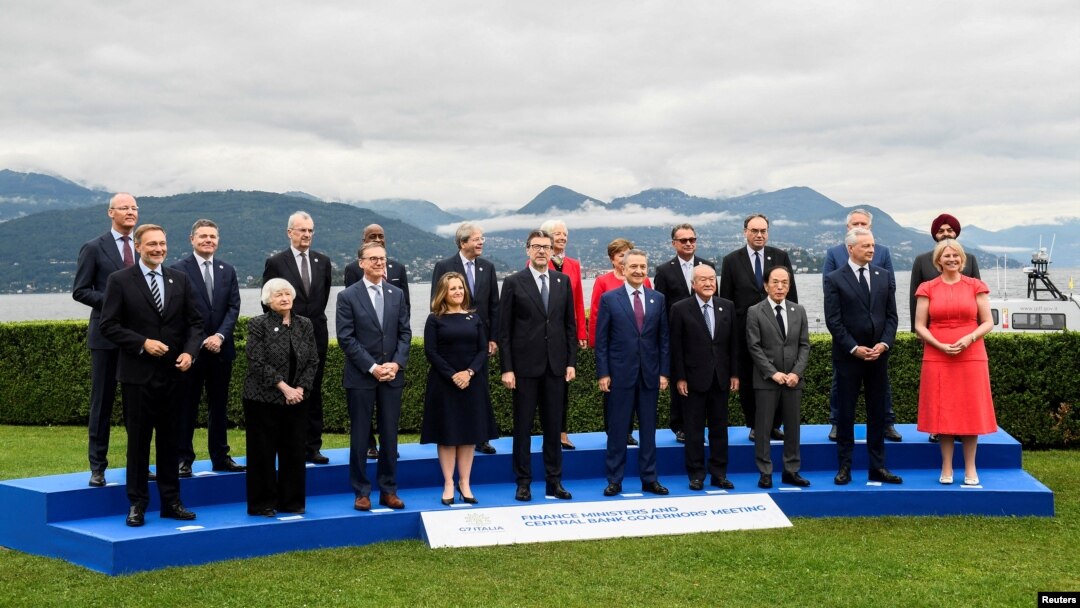 Ministri finansija G7 na sastanku u italijanskom odmaralištu Stresa na jezegu Maggiore, 24. maj 2024. 