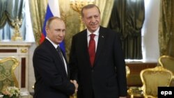 Путин Эрдўғон билан Кремлда учрашди. 2017 йил, 10 март.