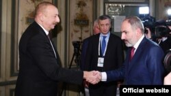 İlham Əliyev və Nikol Pashinian, Münhen, 15 fevral 2020