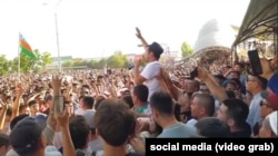 Geçen ýylyň iýulynda Garagalpagystanda bolan miting