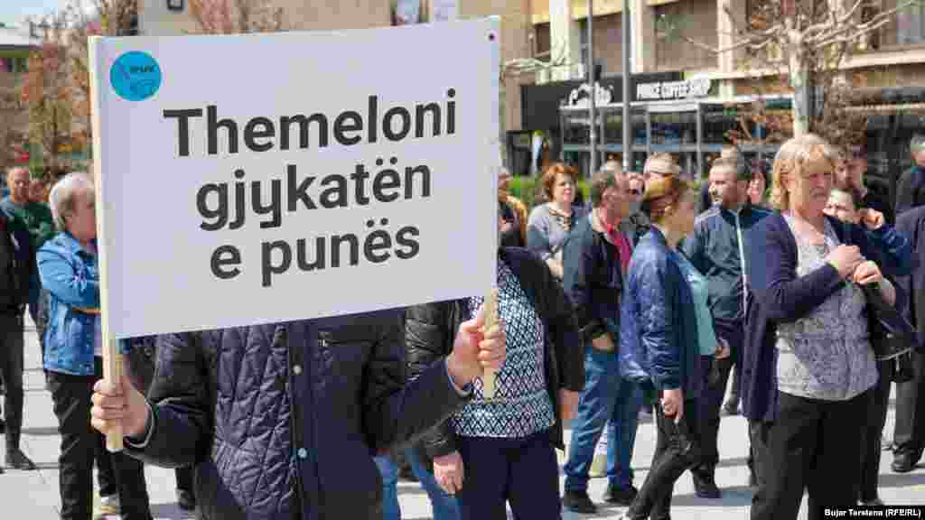 Jedan od zahtjeva demonstranata bio je i osnivanje radnog suda.