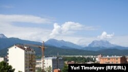 В эти дни в Северной Осетии и Ингушетии отмечают скорбную дату – 18-ую годовщину вооруженного межнационального конфликта