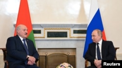 Բելառուսի և Ռուսաստանի նախագահներ Ալեքսանդր Լուկաշենկոն և Վլադիմիր Պուտինը, արխիվ 
