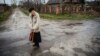 В селі Жабуньки поблизу Донецького аеропорту, квітень 2015 року
