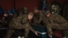 На цырымоніі разьвітаньня ў Кіеве. Фота палка Каліноўскага