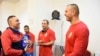 Ministar unutrašnjih poslova Srbije, Aleksandar Vulin, u razgovoru sa reprezentativcima Srbije, uoči Svetskog prvenstva u boksu, koje se održava u Beogradu od 24. oktobra do 6. novembra 2021. 