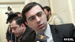 კონსერვატორთა ერთ-ერთი ლიდერი კახა კუკავა.