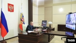 Встреча Владимира Путина с членами СПЧ онлайн, декабрь 2021