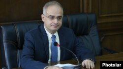 Լևոն Զուրաբյան, արխիվ