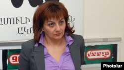 Главный редактор газеты «Грапарак» Армине Оганян