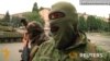 Бойовики їздять на танках на сході України