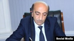 Хуршед Зиёӣ гуфт, нурҳои фаробунафши Офтоб вирусро маҳв мекунанд.