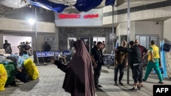 ورودی بخش اورژانس بیمارستان الشفای غزه