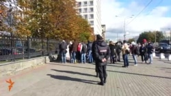 Пикеты в поддержку Толоконниковой