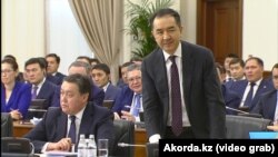 Премьер-министр Казахстана Бакытжан Сагинтаев на расширенном заседании правительства. Астана, 30 января 2019 года