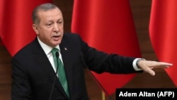 Erdogan je po dolasku na vlast sproveo značajne reforme da bi potom napravio zaokret ka autoritarizmu.