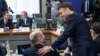 По словам Макрона, Трамп применяет «разведку боем», на которую европейские страны «должны ответить» (архивное фото).