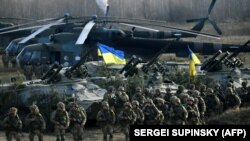 Житомир облысындағы әскери жаттығу.