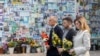 Додека Украина го одбележува Денот на независноста, Русија продолжува да ги замаглува изгледите за мир