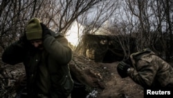Найбільше російські сили тиснуть на Покровському напрямку. Тут українські захисники зупинили 61 штурм 