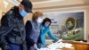 На одній з виборчих дільниць в Івано-Франківську, 25 жовтня 2020 року 