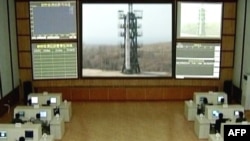 Контрольний зал запуску панічнокорейської балістичної ракети 5 квітня 2009 р.